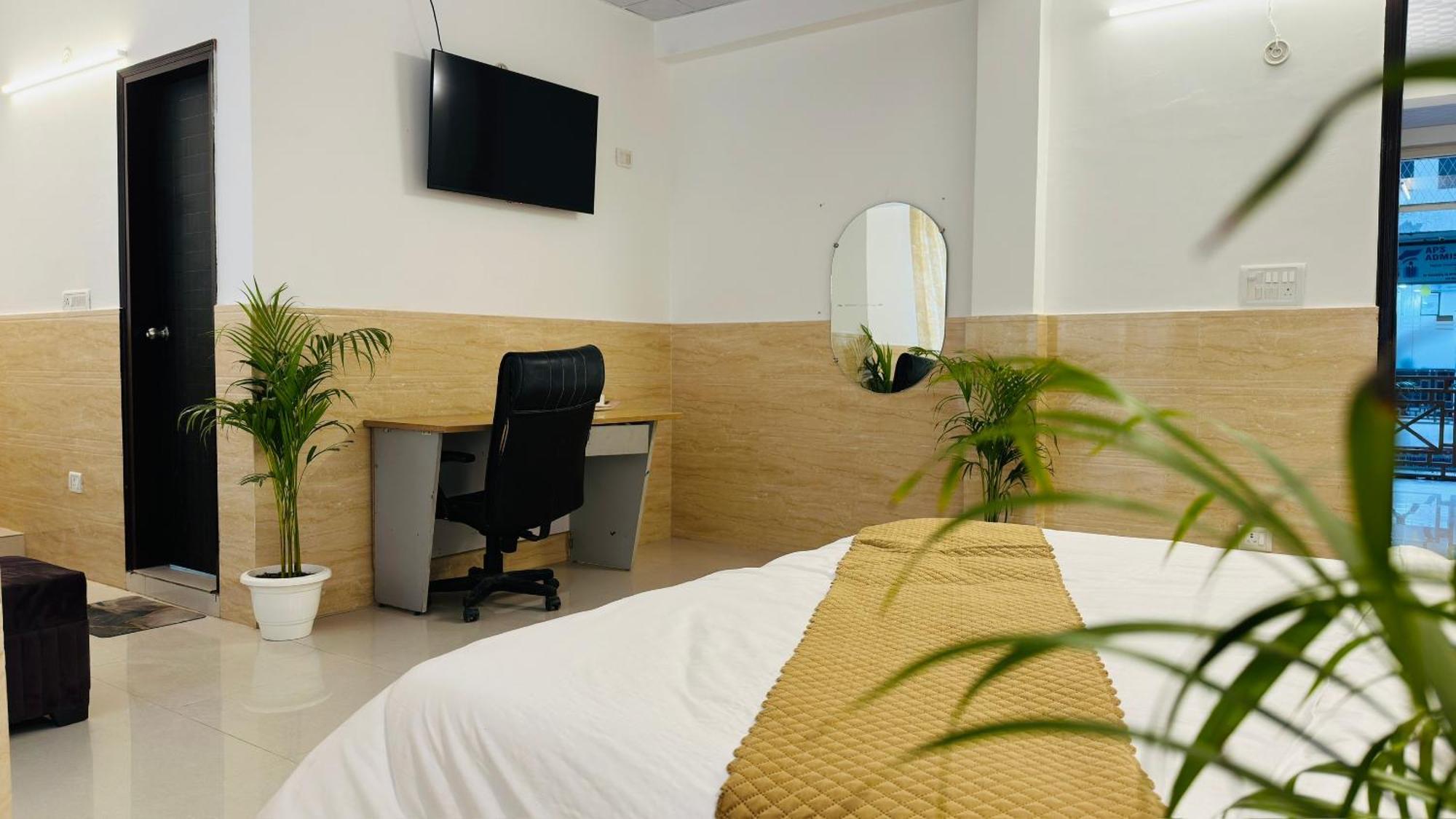 Hotel Relax In - Noida Sector 18 Kültér fotó