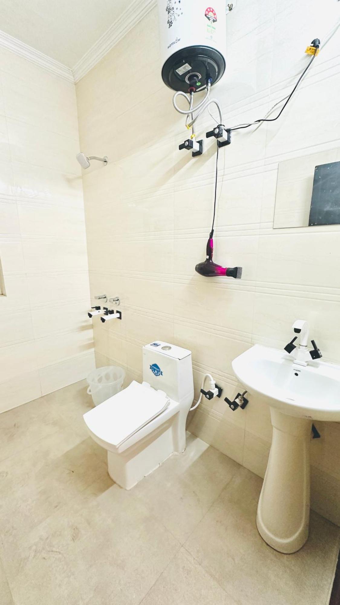 Hotel Relax In - Noida Sector 18 Kültér fotó